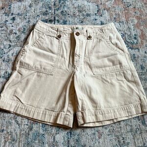 Orvis Cream High-Waist Utility Bermudas